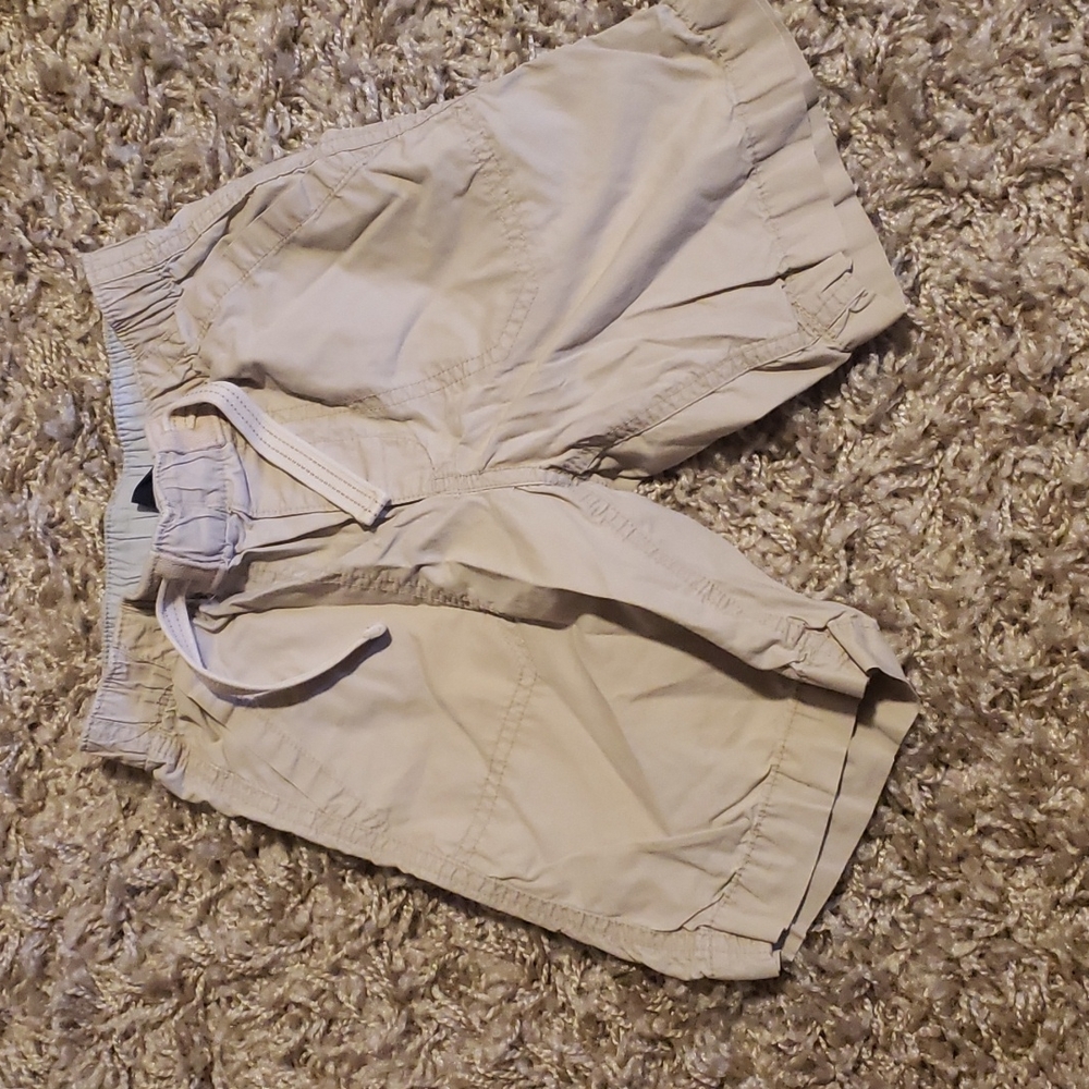 Gap shorts